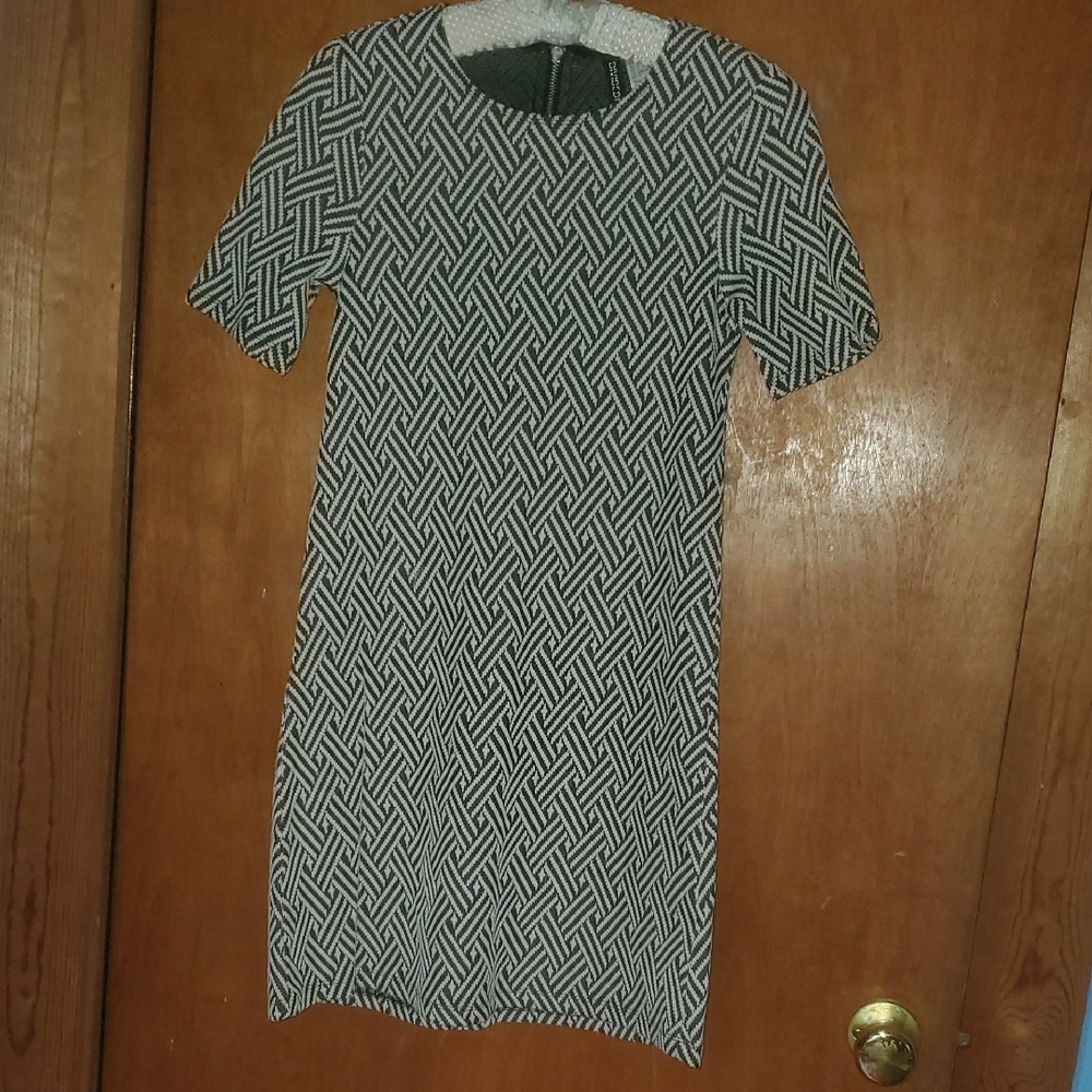 H&M Divided Black and White Geometric Pattern Midi Dress